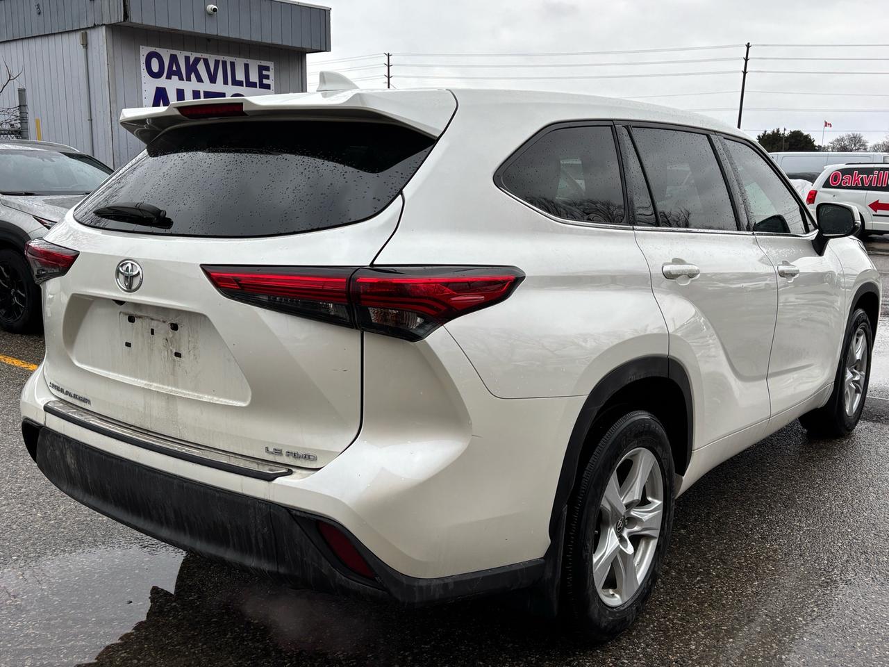 2020 Toyota Highlander LE AWD Photo