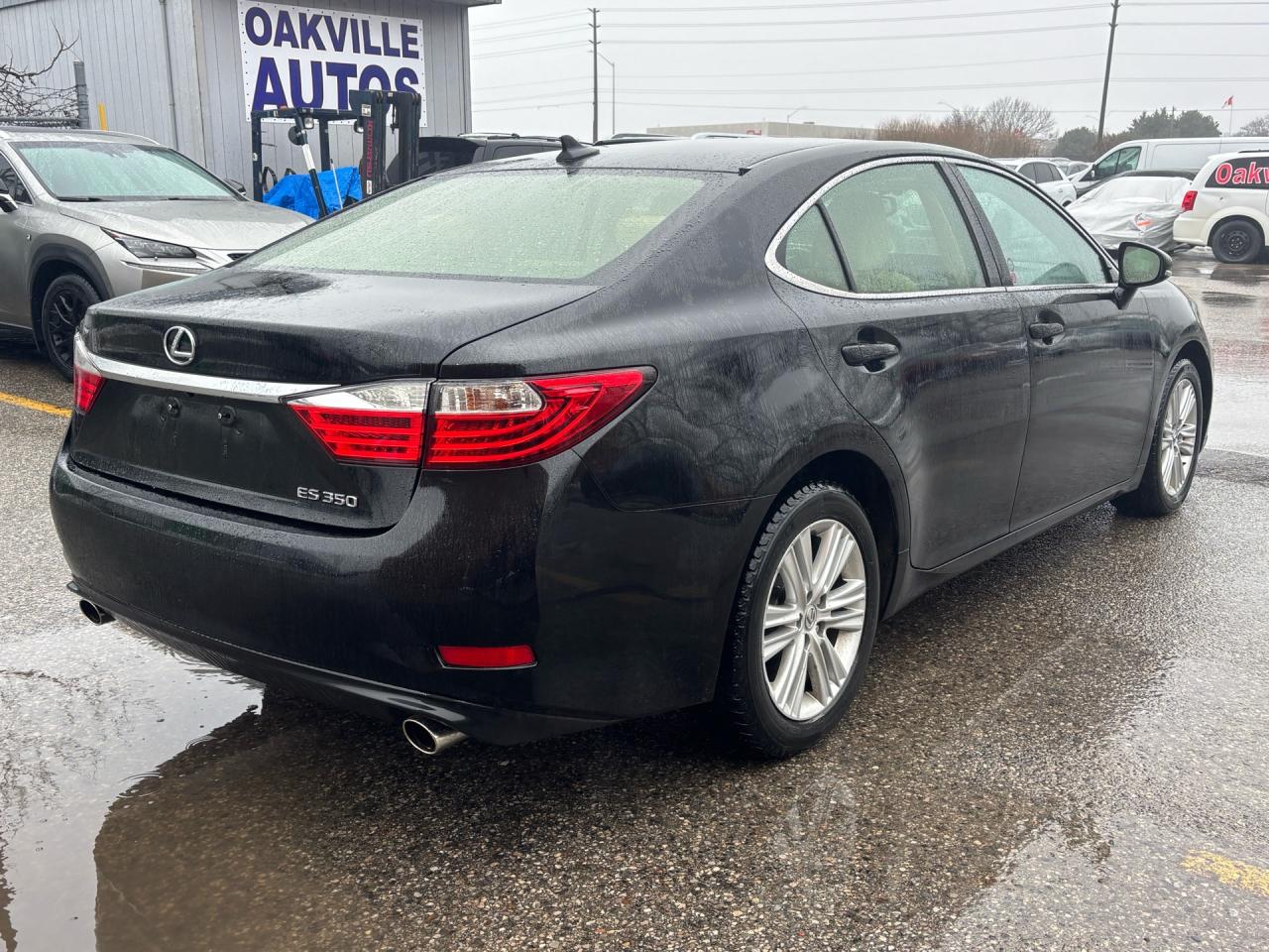 2014 Lexus ES 4DR SDN Photo