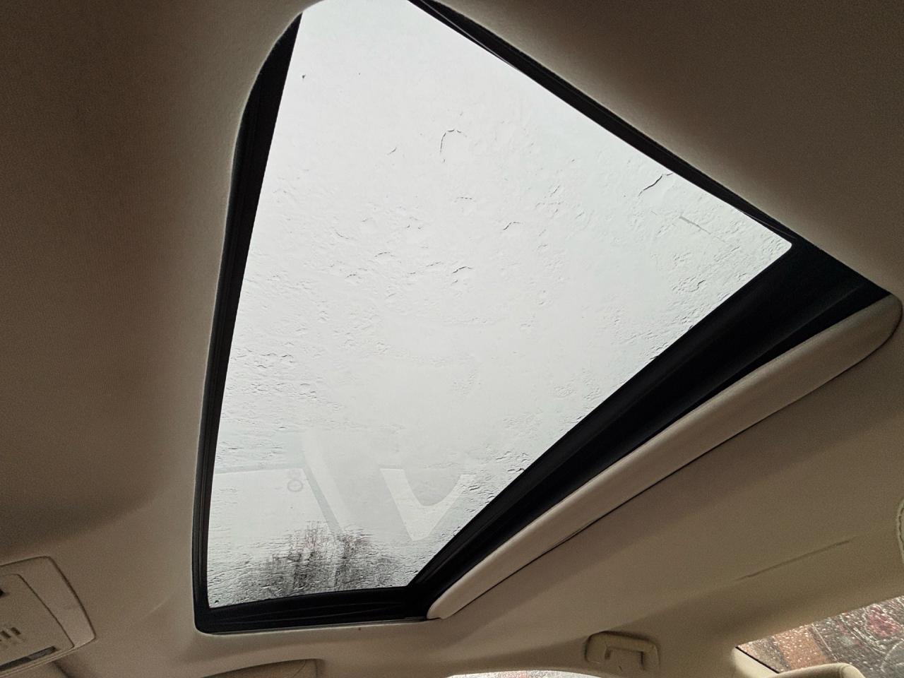 2014 Lexus ES 4DR SDN Photo