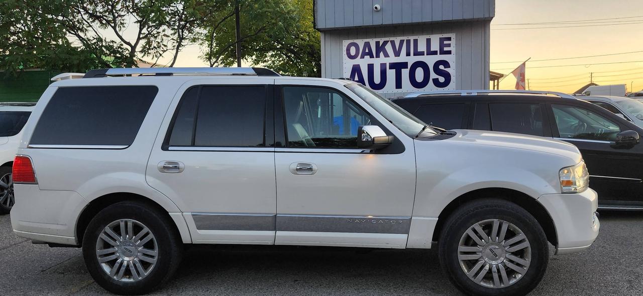 2010 Lincoln Navigator 4WD 4dr Ultimate Photo