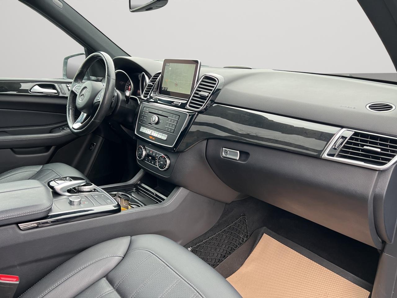 2016 Mercedes-Benz GLE-Class GLE 350d 4MATIC - DIESEL - NAVI - LEATHER !! Photo