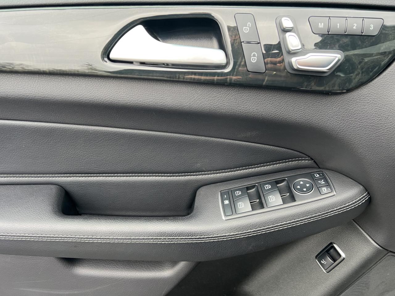 2016 Mercedes-Benz GLE-Class GLE 350d 4MATIC - DIESEL - NAVI - LEATHER !! Photo