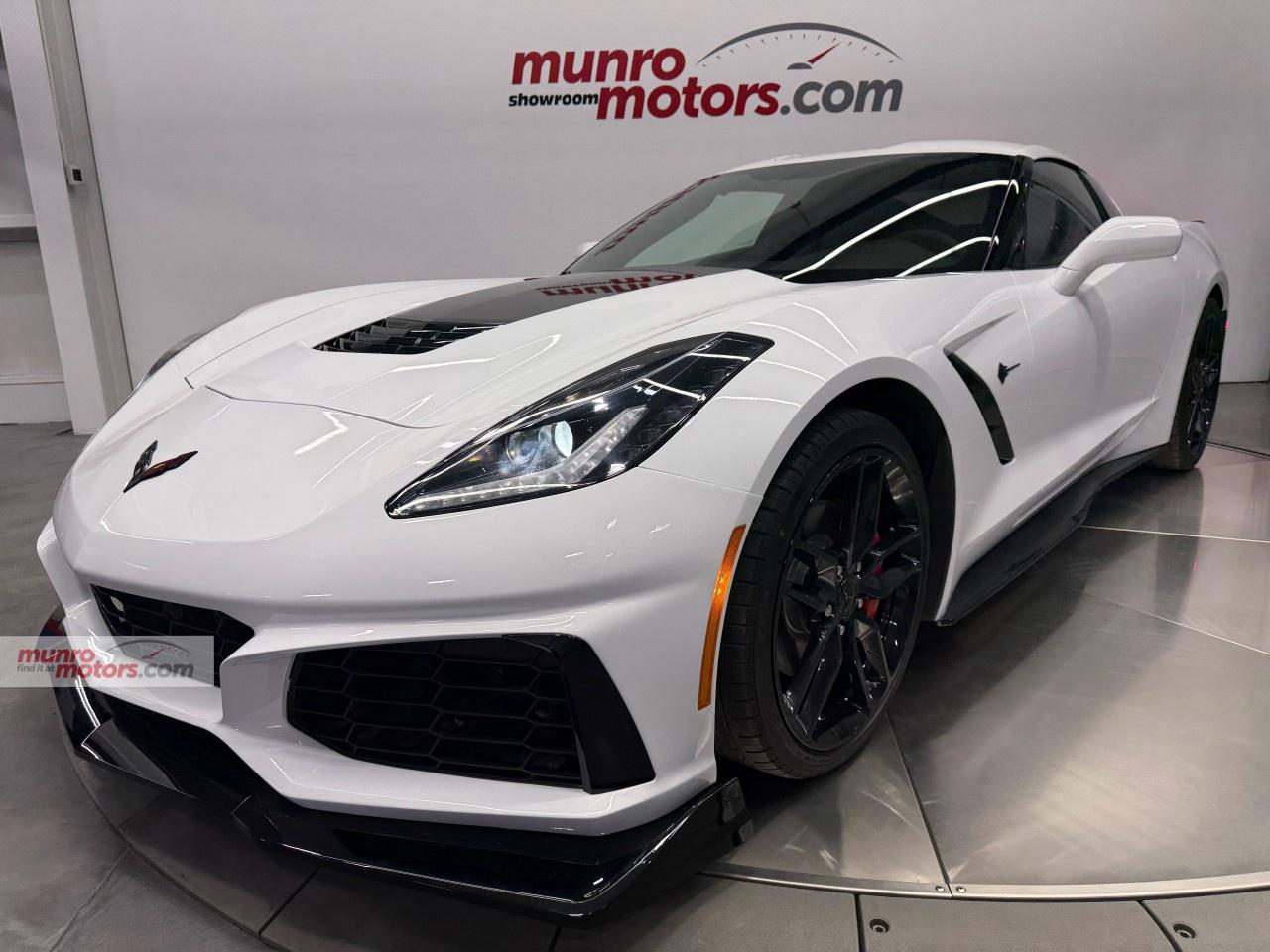 2019 Chevrolet Corvette Stingray Coupe 1LT Photo4