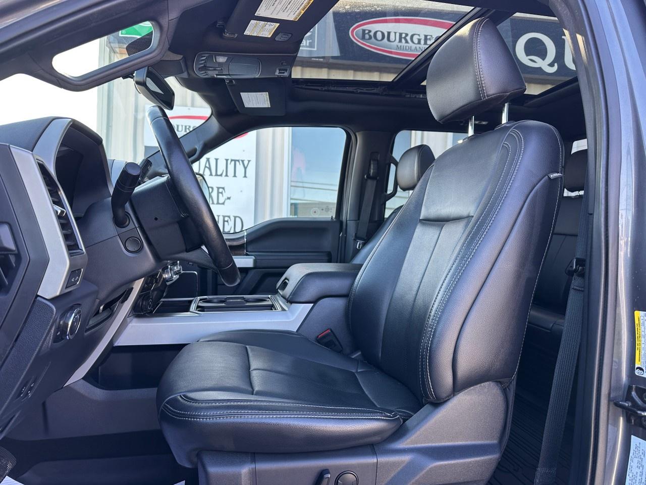 2022 Ford F-250 Super Duty SRW LARIAT 4WD SuperCab 6.75' Box Photo