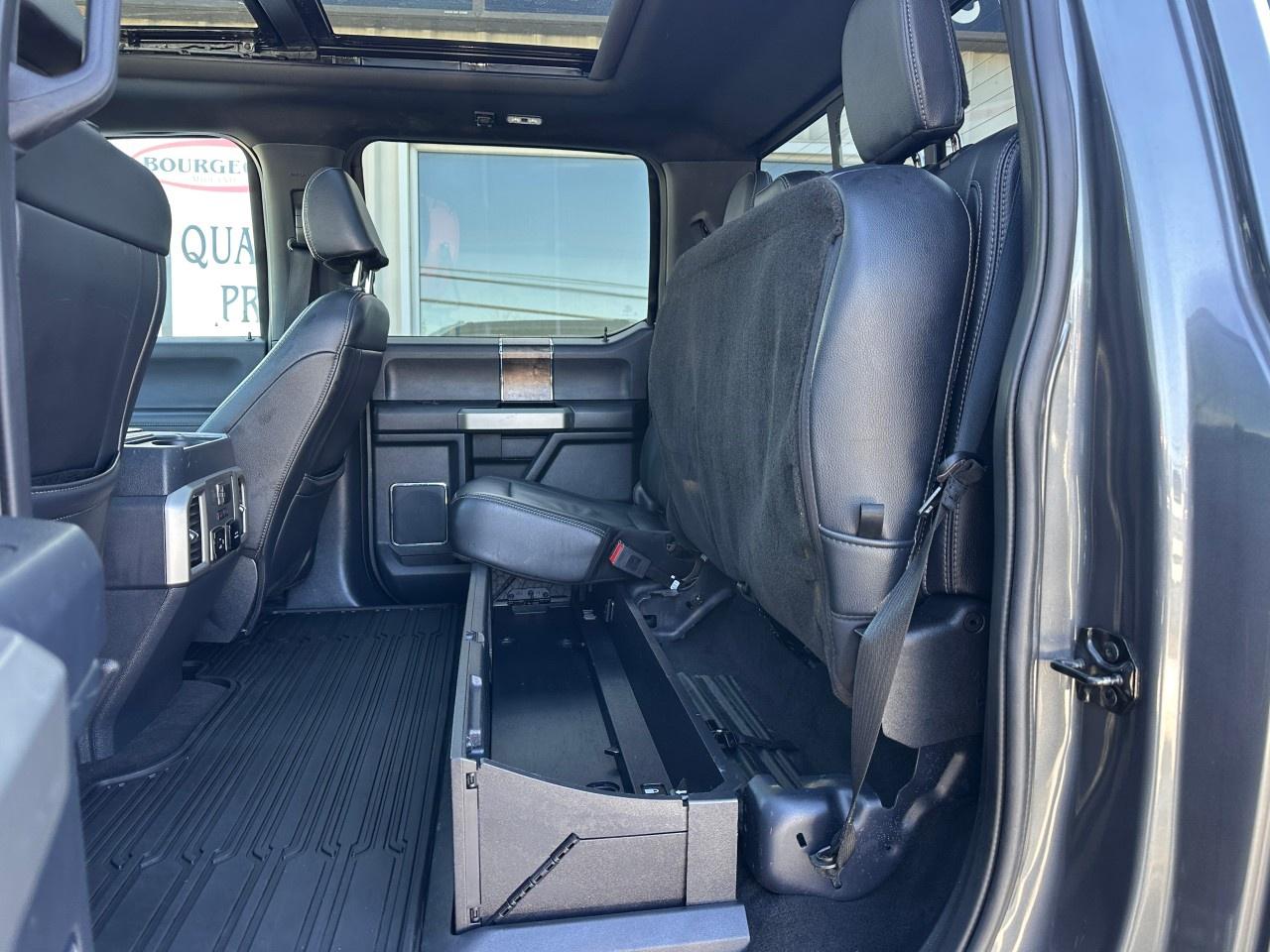 2022 Ford F-250 Super Duty SRW LARIAT 4WD SuperCab 6.75' Box Photo