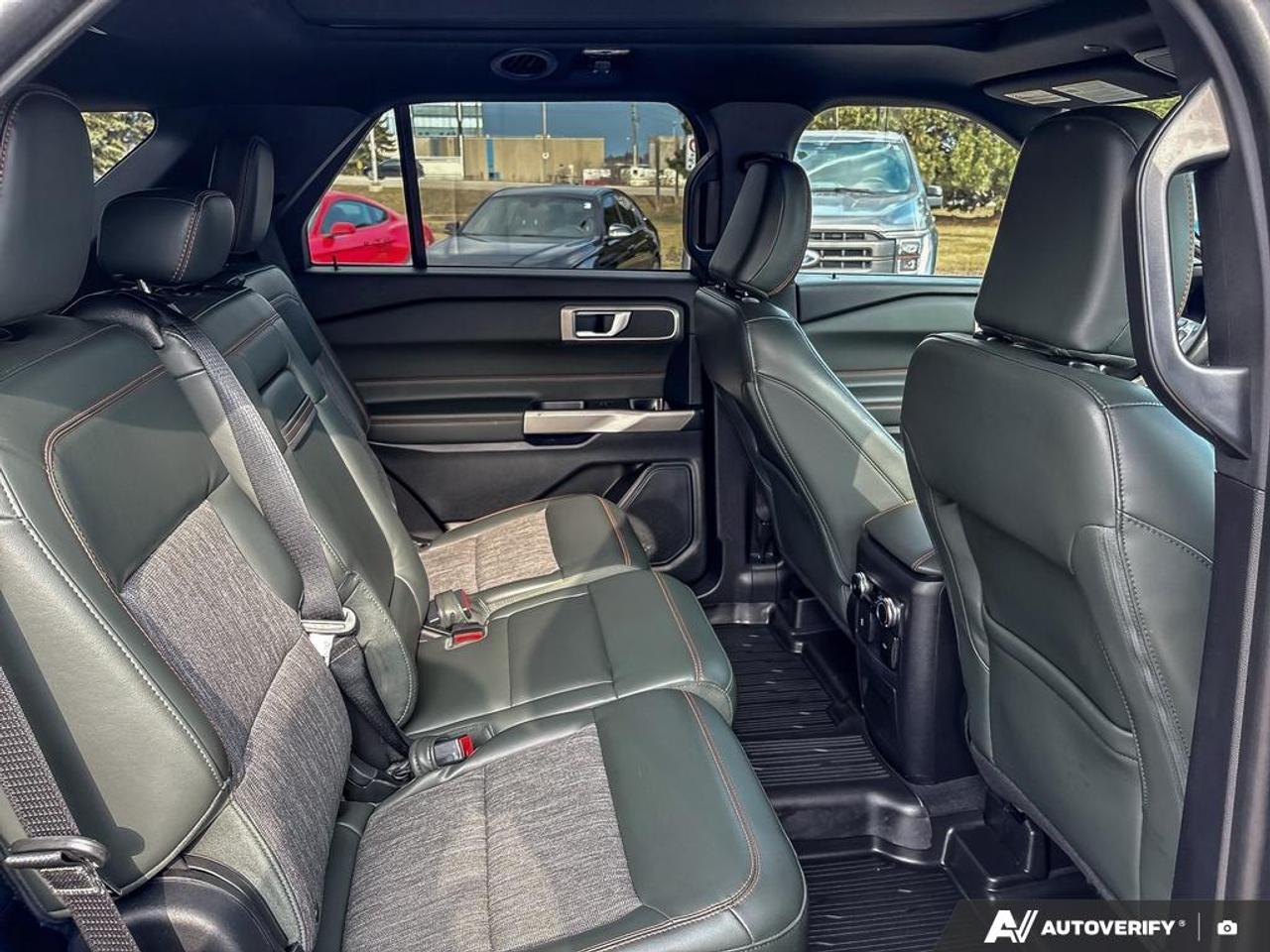 2022 Ford Explorer Timberline 800A|PANO|FORD APP|HTD STEERING|BOUGHT/SVC HERE Photo