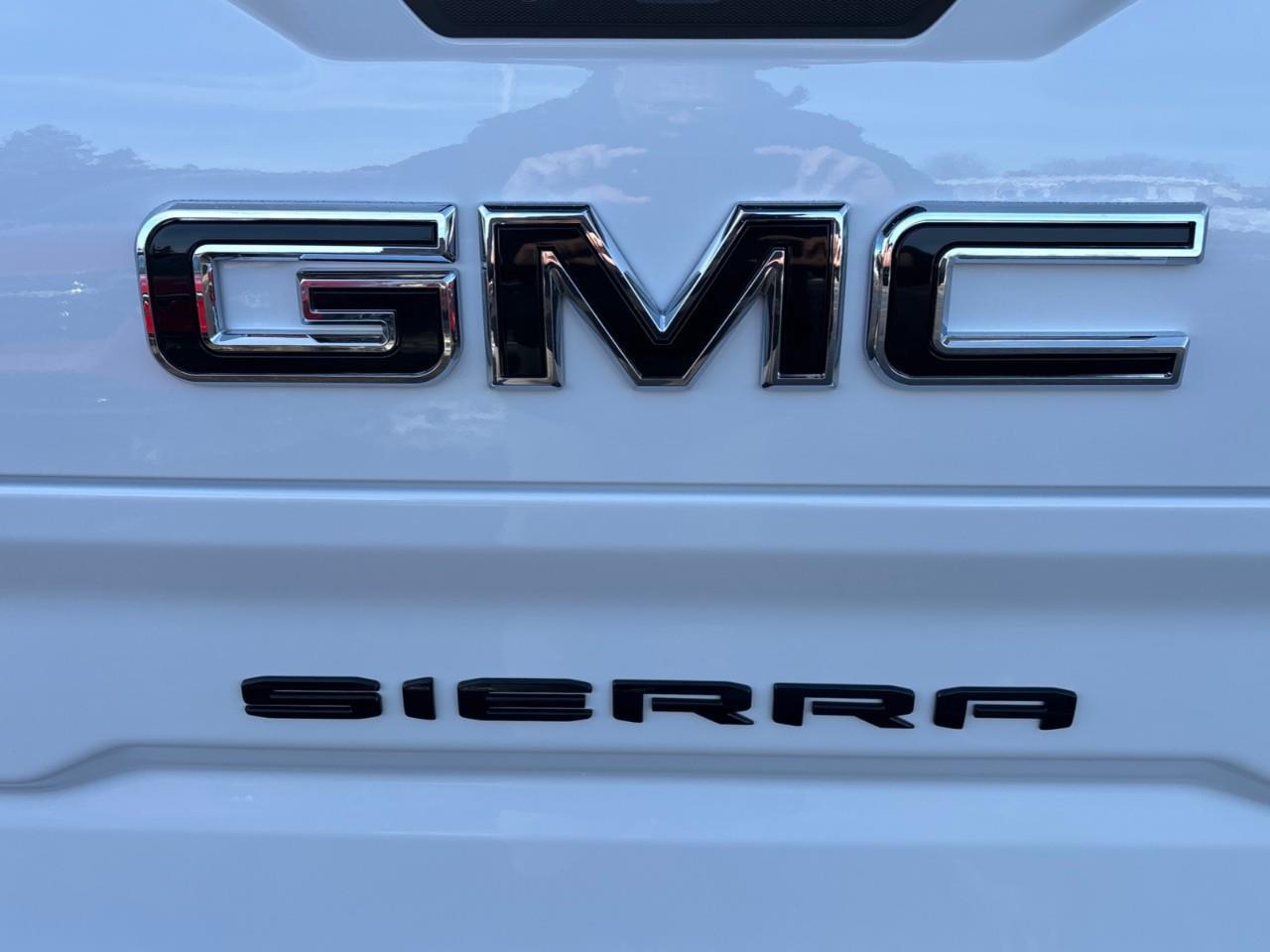 2026 GMC Sierra 1500 Elevation New 2026 Gas Powered V8 5 Passenger Crew Cab 4X4 Truck with 6.6FT Box, Heated Front Seats, Heated Steering Wheel, Bose Speakers, Apple CarPlay, Android Auto and Adaptive Cruise Control Photo
