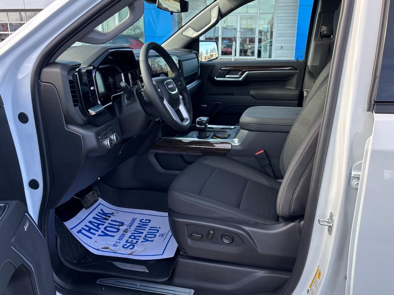 2026 GMC Sierra 1500 Elevation New 2026 Gas Powered V8 5 Passenger Crew Cab 4X4 Truck with 6.6FT Box, Heated Front Seats, Heated Steering Wheel, Bose Speakers, Apple CarPlay, Android Auto and Adaptive Cruise Control Photo