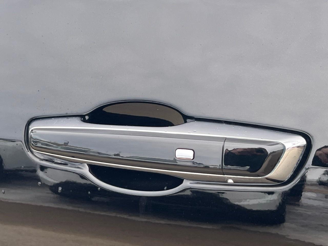 2026 GMC Terrain AWD Denali Photo3