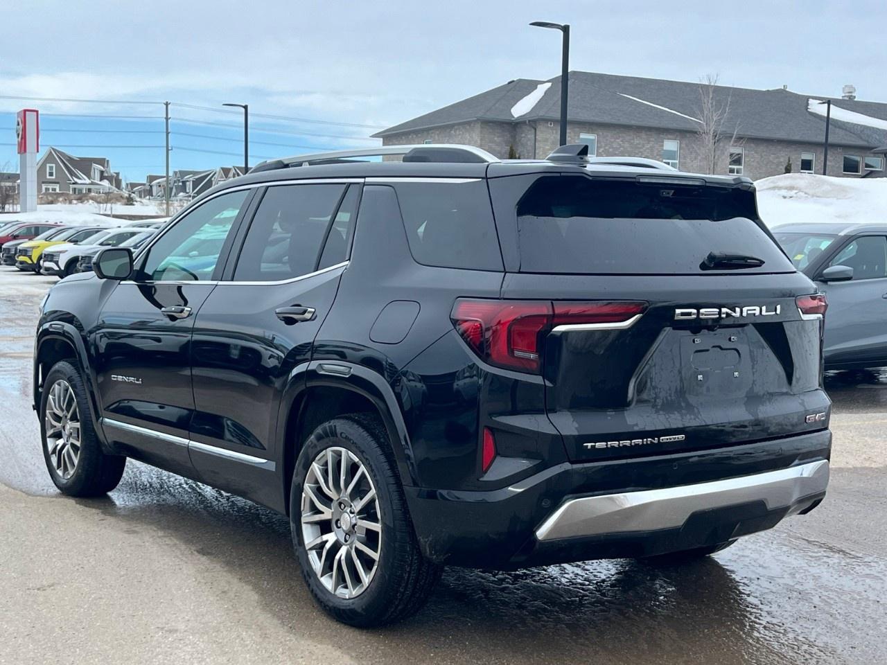 2026 GMC Terrain AWD Denali Photo