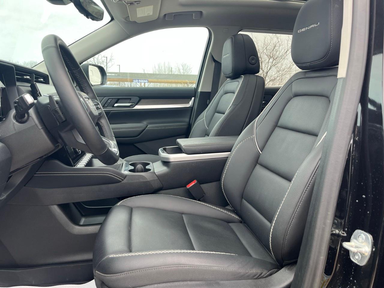 2026 GMC Terrain AWD Denali Photo