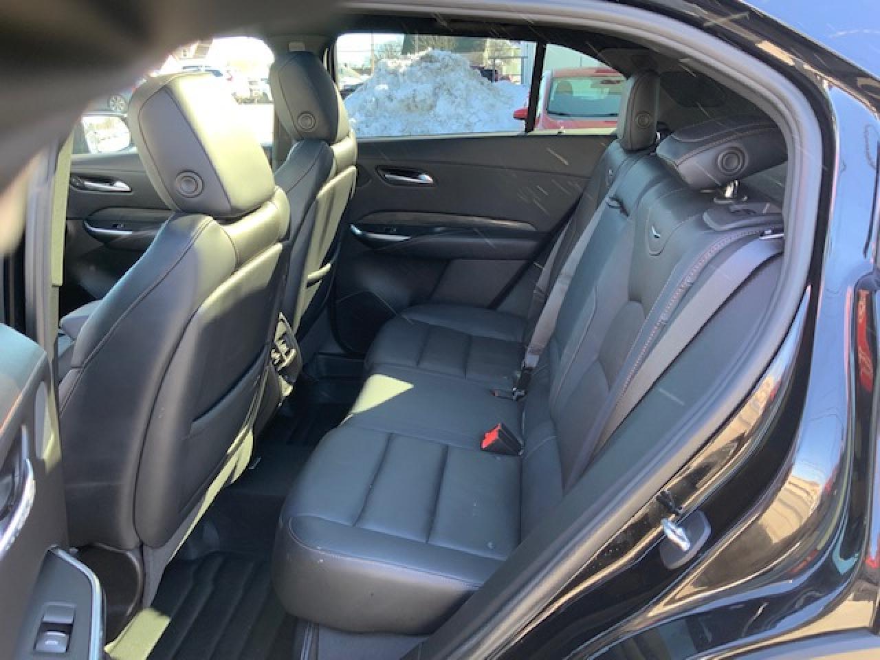 2023 Cadillac XT4 AWD Sport Photo