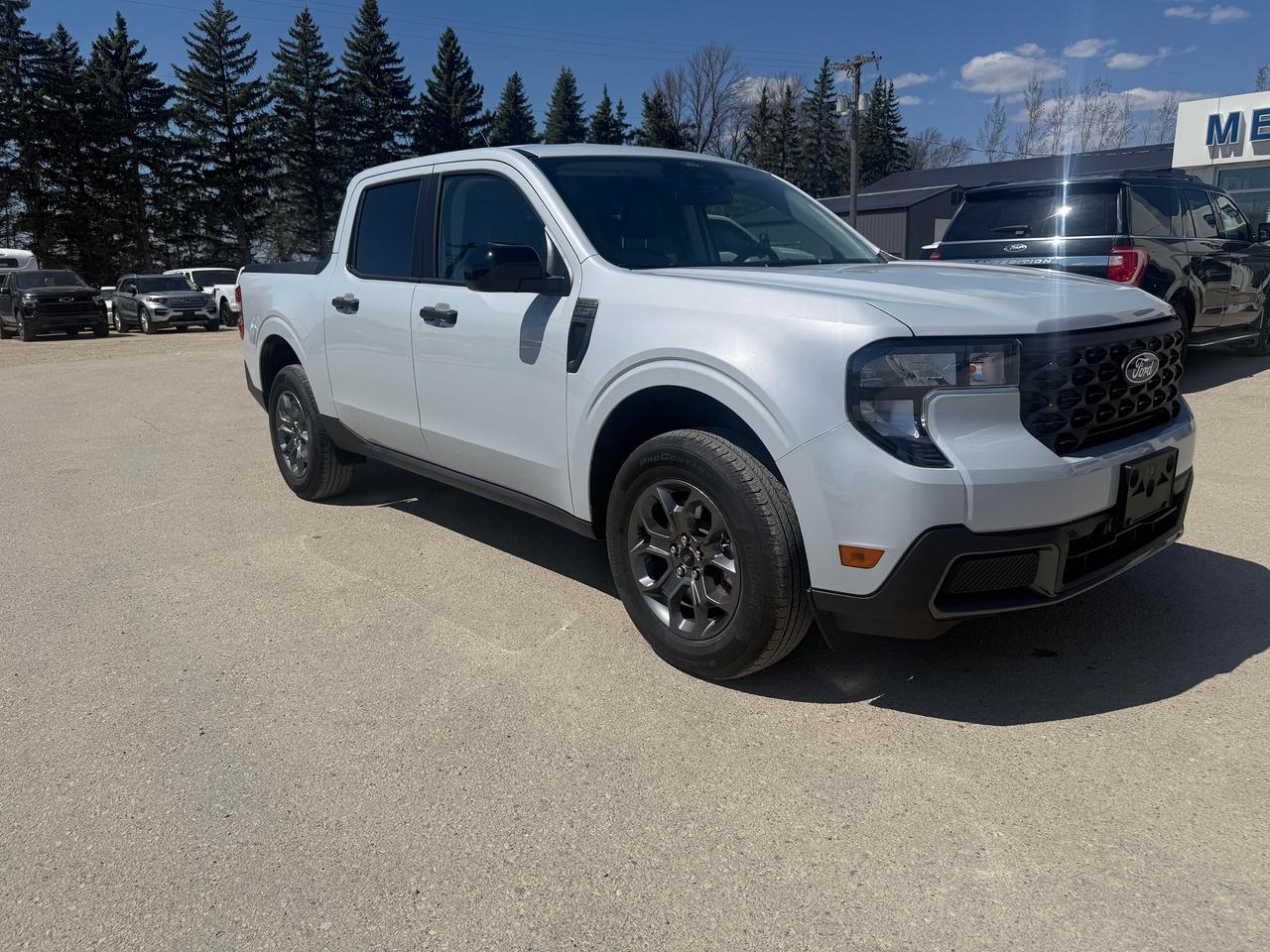2026 Ford Maverick XLT AWD SuperCrew Photo1
