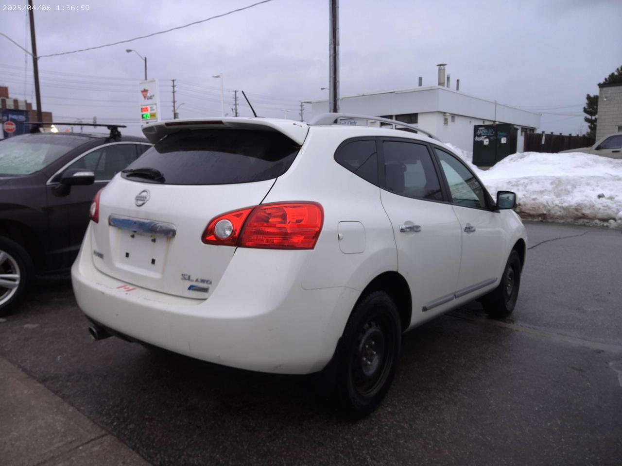 2011 Nissan Rogue AWD 4dr Photo