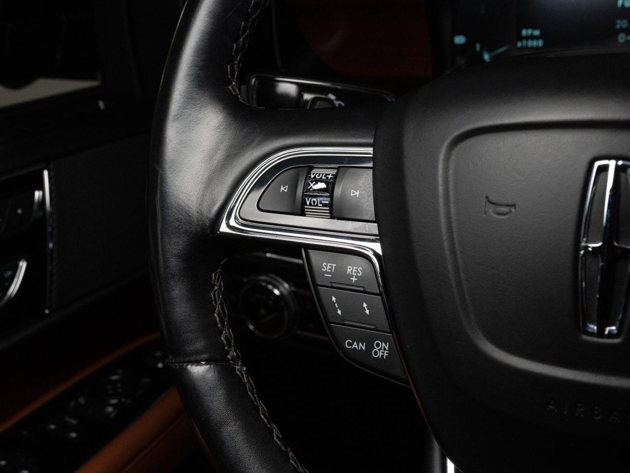 2021 Lincoln Navigator RESERVE | 7 PASS | HUD | 22 IN Photo