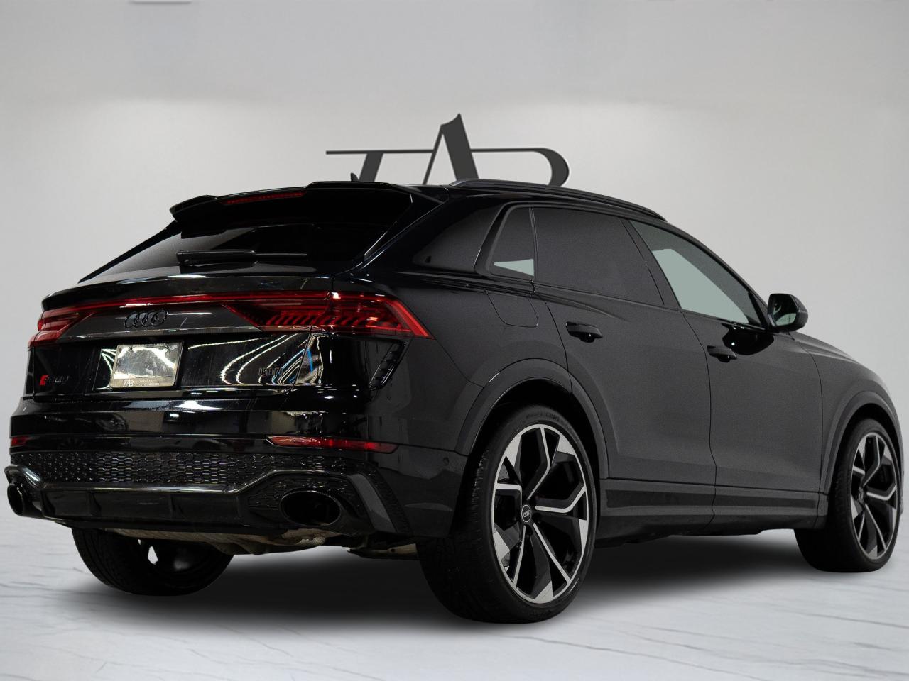 2021 Audi RS Q8 BLACK OPTICS | CARBON FIBRE | B&O | 23 IN Photo