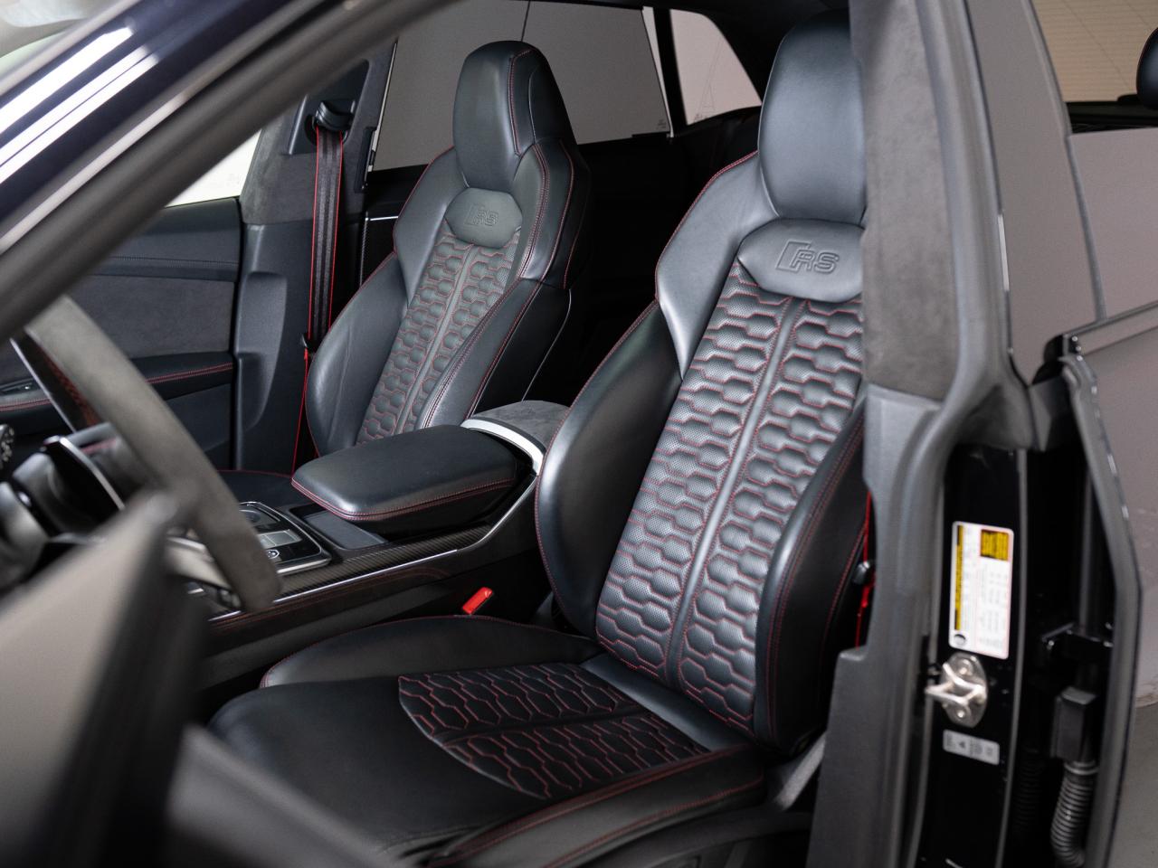 2021 Audi RS Q8 BLACK OPTICS | CARBON FIBRE | B&O | 23 IN Photo