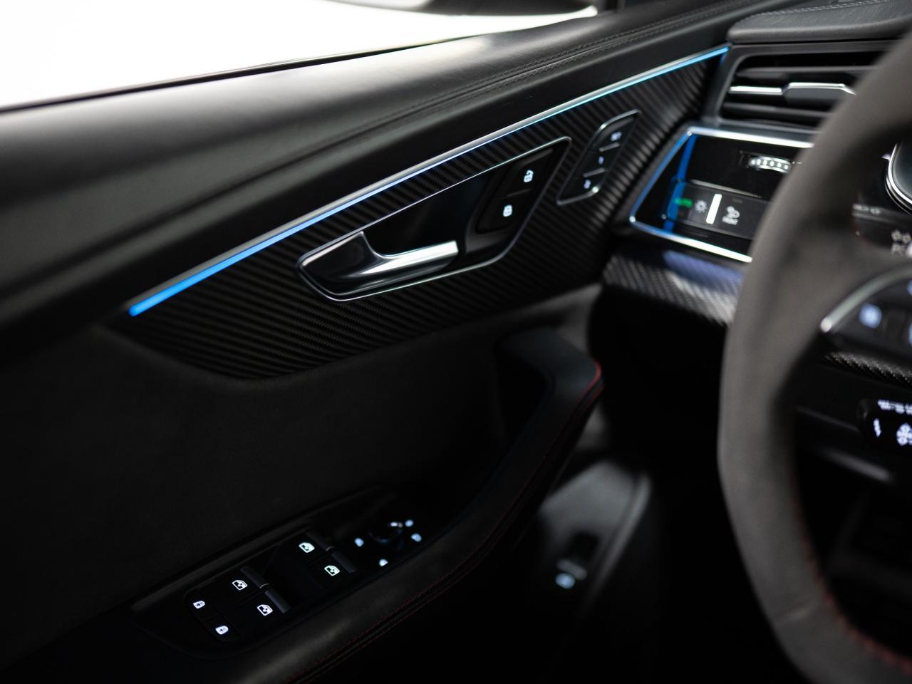 2021 Audi RS Q8 BLACK OPTICS | CARBON FIBRE | B&O | 23 IN Photo