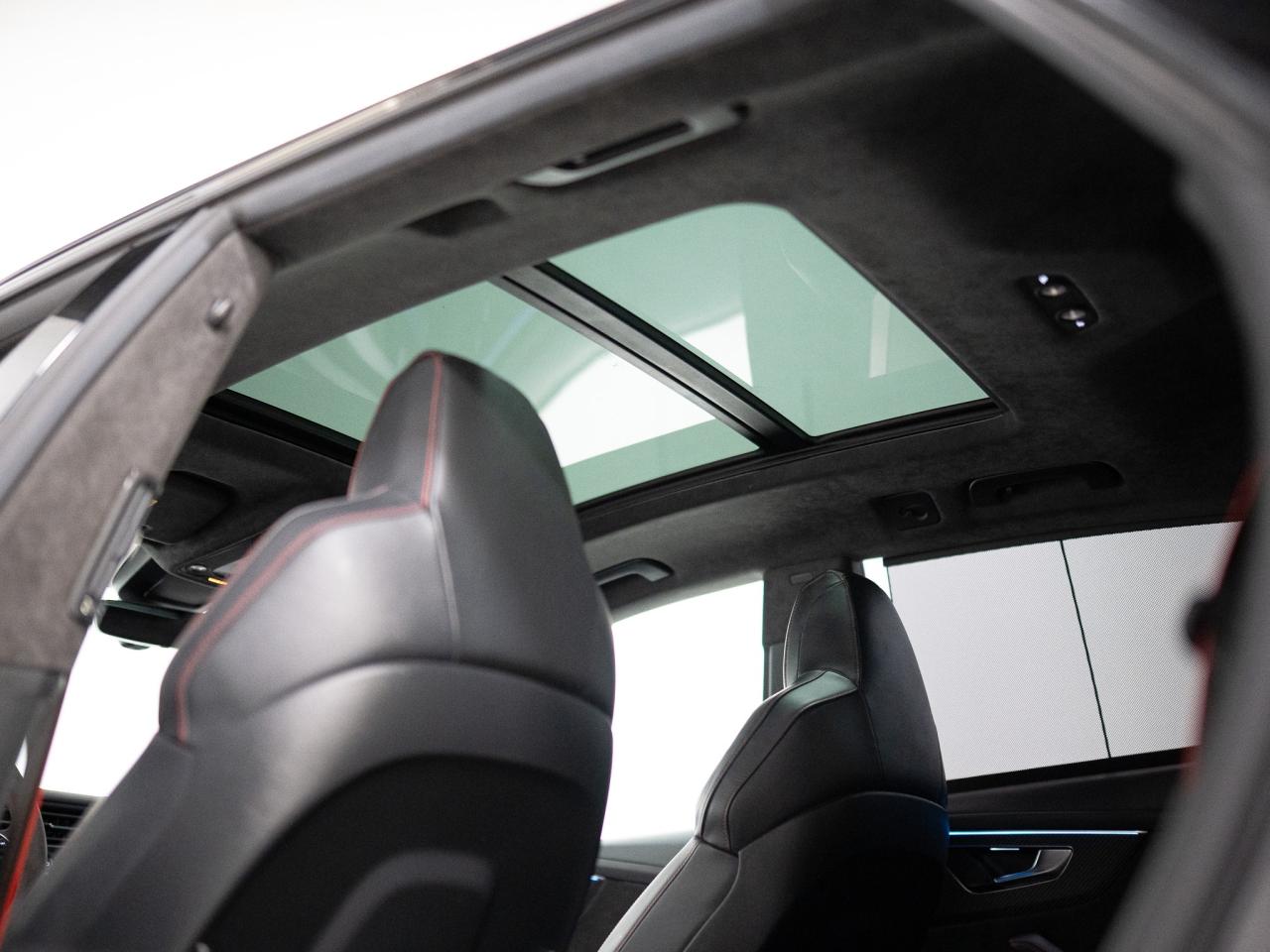 2021 Audi RS Q8 BLACK OPTICS | CARBON FIBRE | B&O | 23 IN Photo