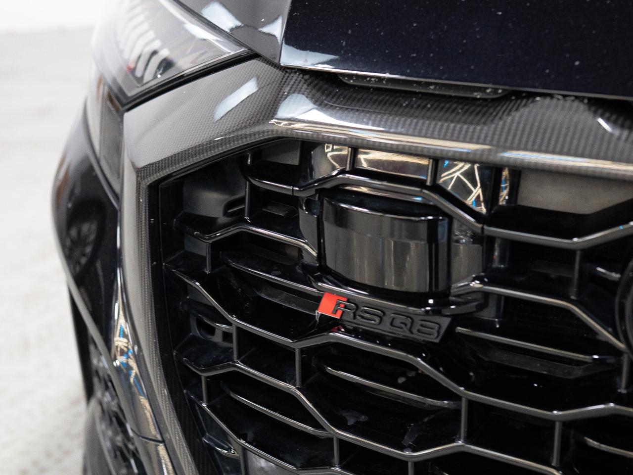 2021 Audi RS Q8 BLACK OPTICS | CARBON FIBRE | B&O | 23 IN Photo