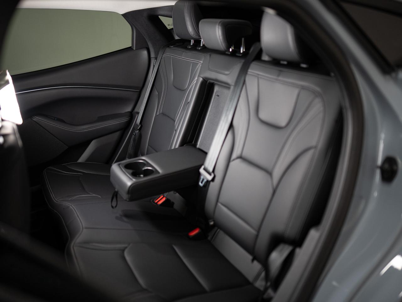 2025 Ford Mustang Mach-E PREMIUM | EXTENDED RANGE | B&O | 19 IN Photo