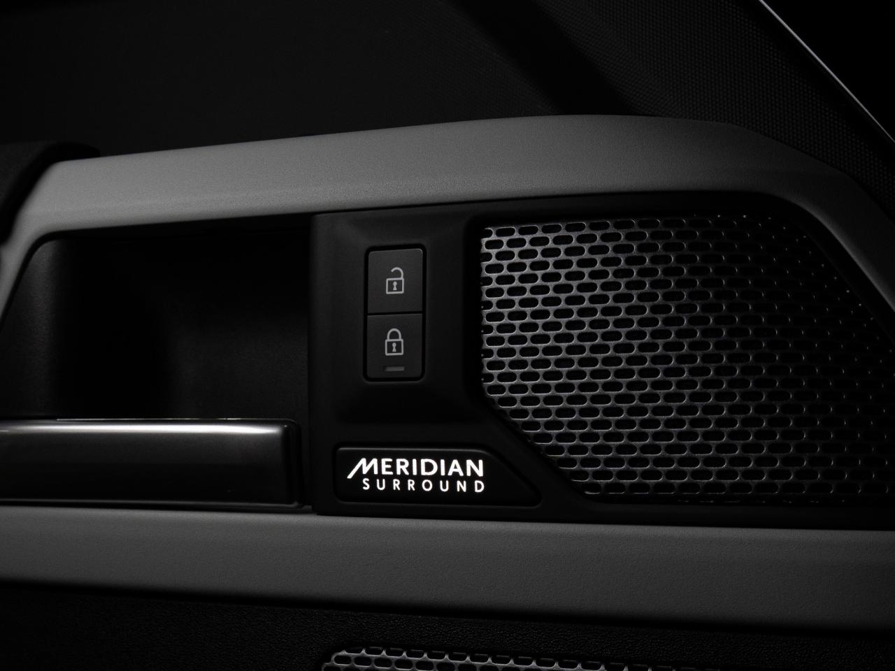 2023 Land Rover Defender P400 | 110 | PANO | MERIDIAN | 20 IN Photo