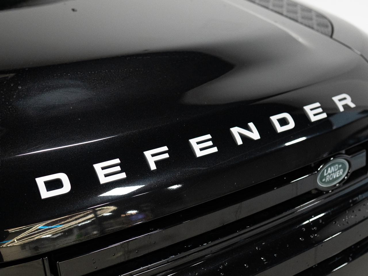 2023 Land Rover Defender P400 | 110 | PANO | MERIDIAN | 20 IN Photo