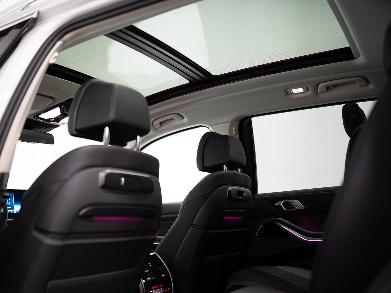 2024 BMW X7 XDRIVE40I | 7 PASS | PREMIUM ENHANCED PKG | 21 IN Photo