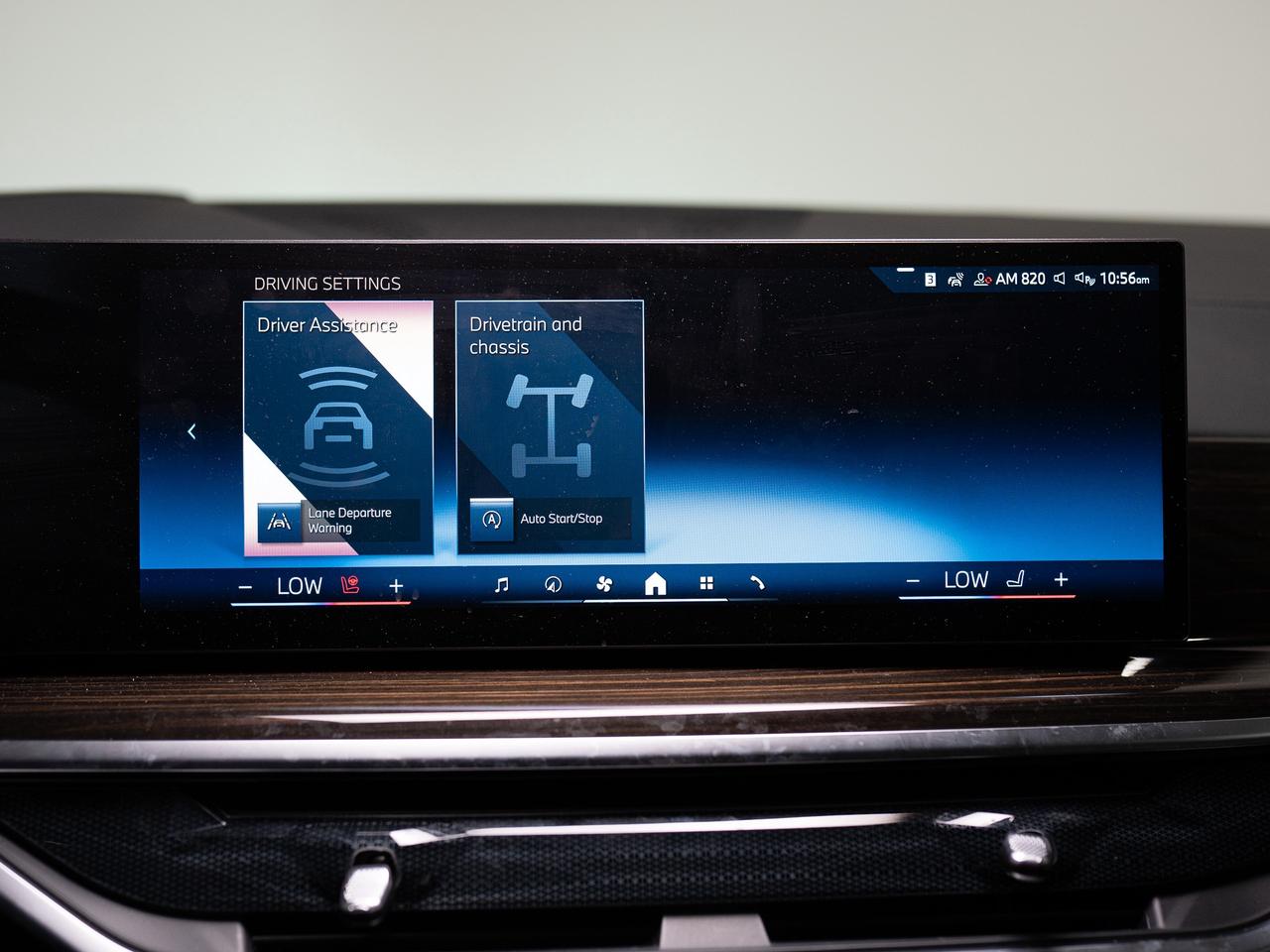 2024 BMW X7 XDRIVE40I | 7 PASS | PREMIUM ENHANCED PKG | 21 IN Photo