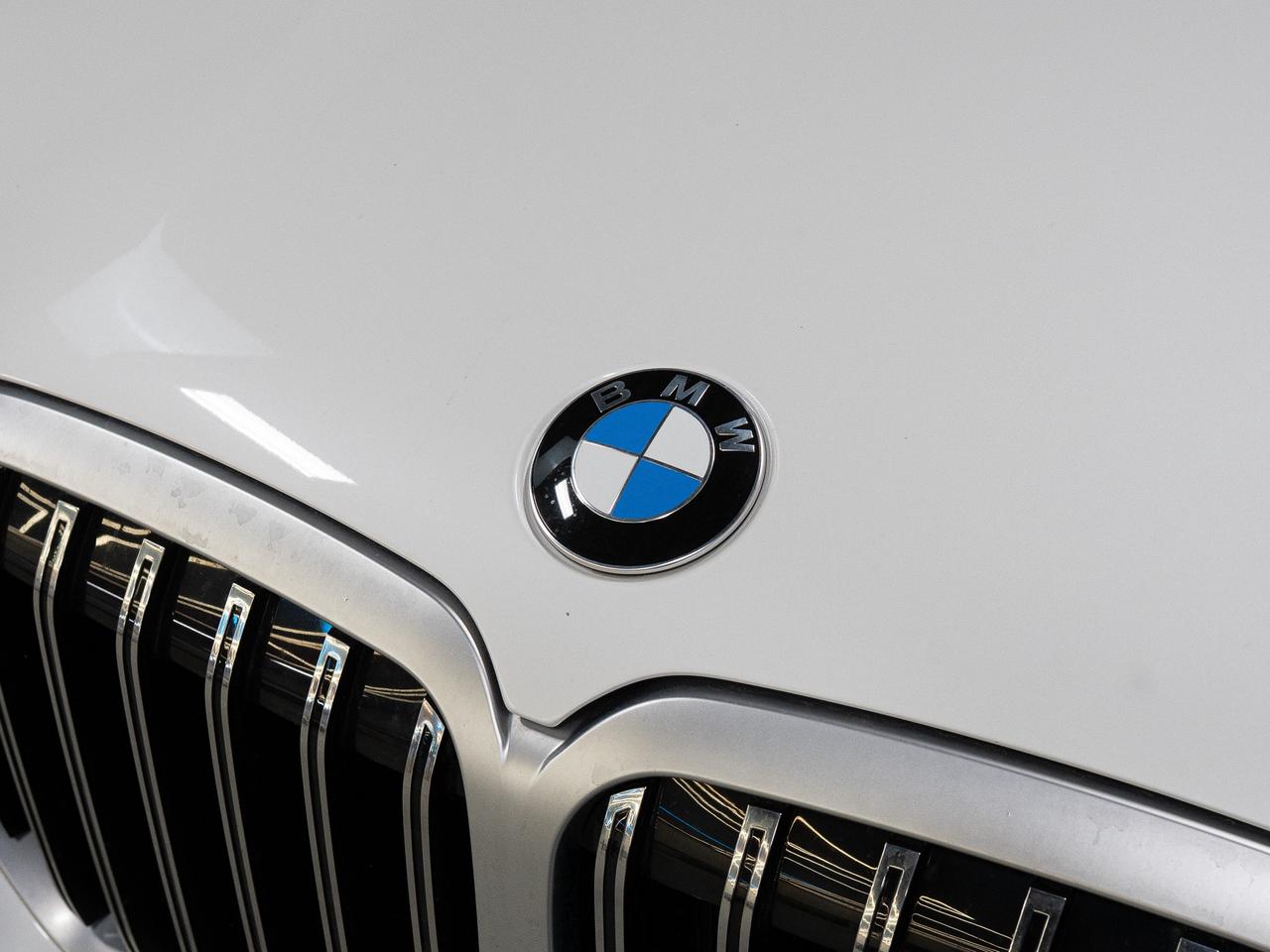 2024 BMW X7 XDRIVE40I | 7 PASS | PREMIUM ENHANCED PKG | 21 IN Photo