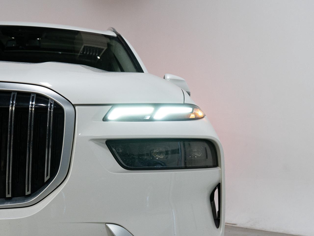 2024 BMW X7 XDRIVE40I | 7 PASS | PREMIUM ENHANCED PKG | 21 IN Photo