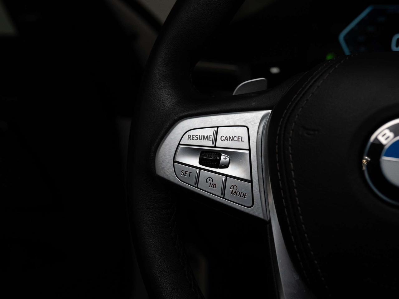 2024 BMW X7 XDRIVE40I | 7 PASS | PREMIUM ENHANCED PKG | 21 IN Photo