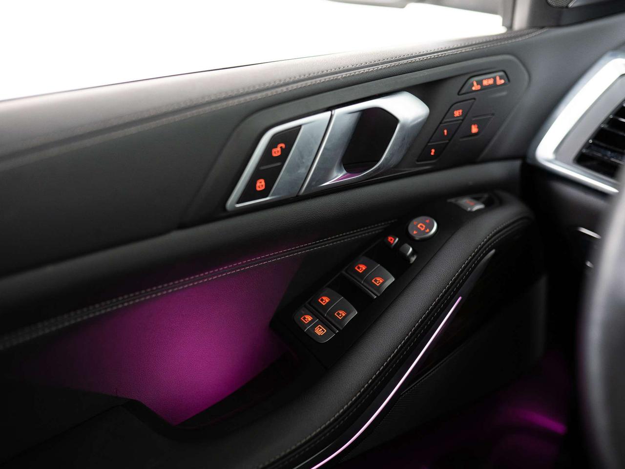 2024 BMW X7 XDRIVE40I | 7 PASS | PREMIUM ENHANCED PKG | 21 IN Photo