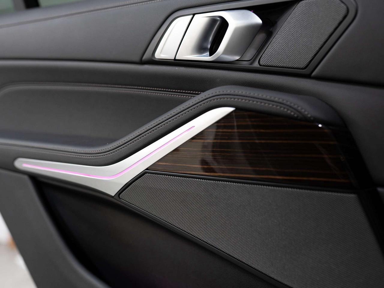 2024 BMW X7 XDRIVE40I | 7 PASS | PREMIUM ENHANCED PKG | 21 IN Photo
