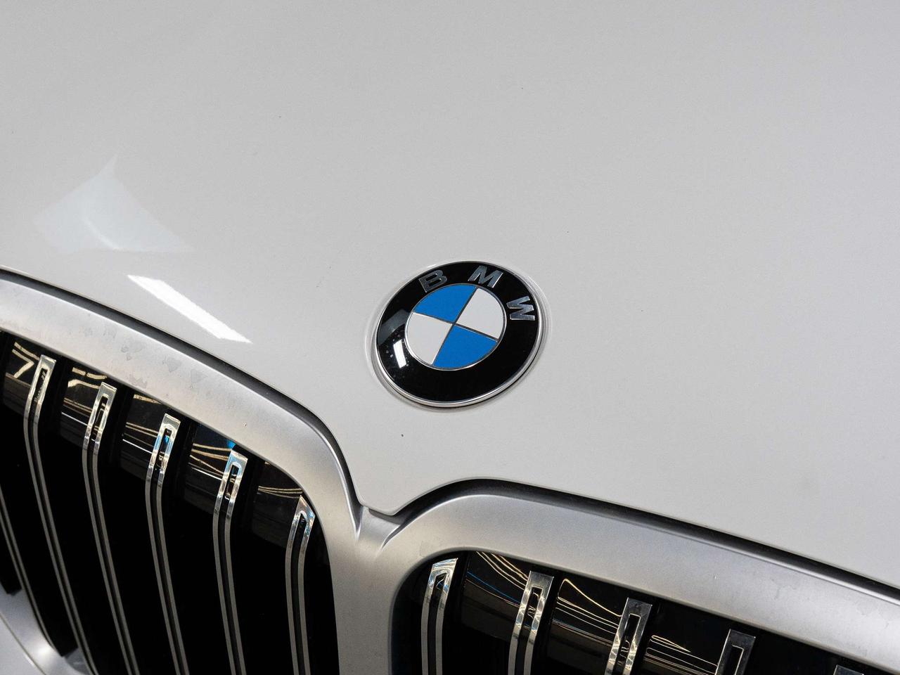 2024 BMW X7 XDRIVE40I | 7 PASS | PREMIUM ENHANCED PKG | 21 IN Photo