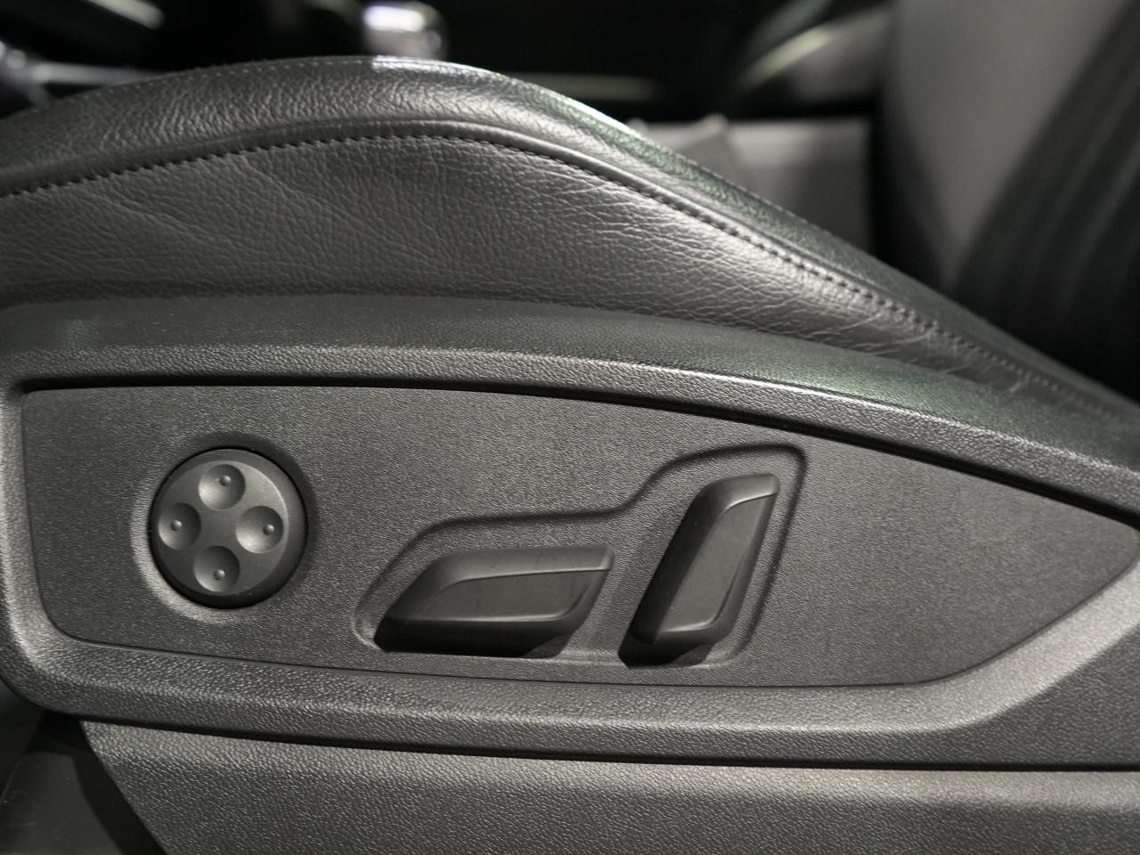 2018 Audi Q5 Progressiv S tronic |PANO|CAM|NAV|DRIVE ASSIT Photo