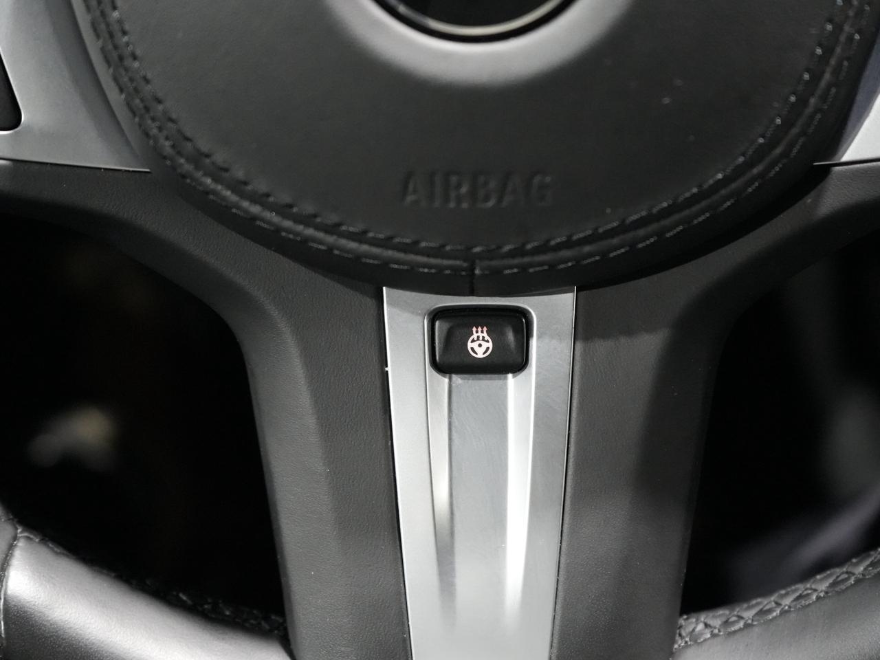 2022 BMW 5 Series M550i xDrive|HUD|HARMAN K|360CAM|ROOF|NO ACCIDENT Photo