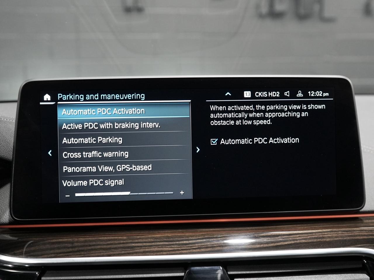 2022 BMW 5 Series M550i xDrive|HUD|HARMAN K|360CAM|ROOF|NO ACCIDENT Photo