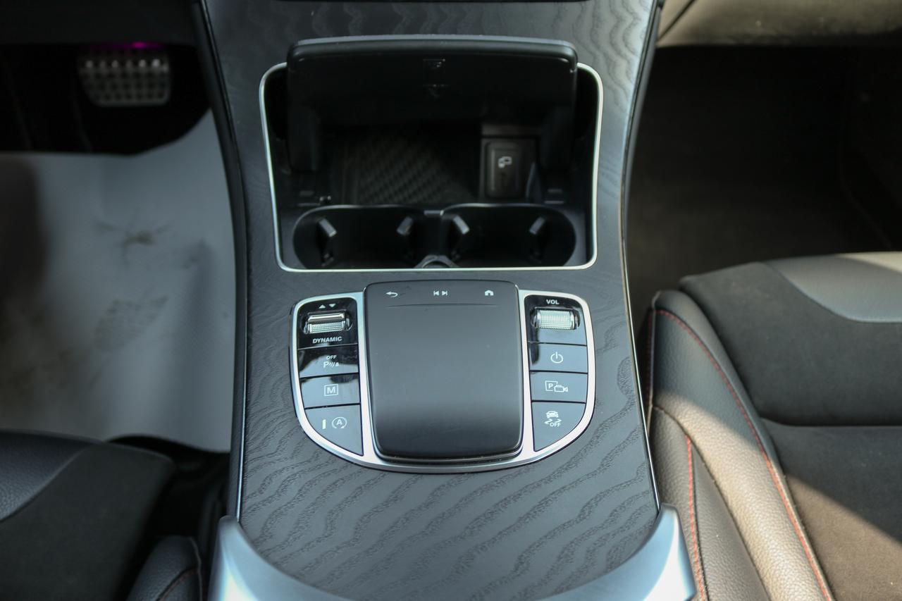 2023 Mercedes-Benz GLC GLC 300 4MATIC Coupe | NAVIGATION | SUNROOF | Photo