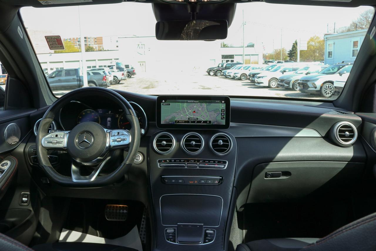 2023 Mercedes-Benz GLC GLC 300 4MATIC Coupe | NAVIGATION | SUNROOF | Photo