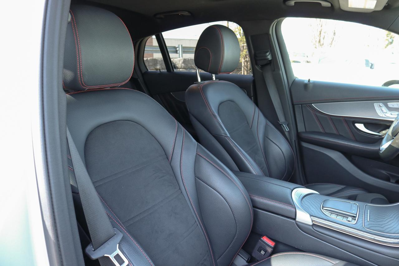 2023 Mercedes-Benz GLC GLC 300 4MATIC Coupe | NAVIGATION | SUNROOF | Photo