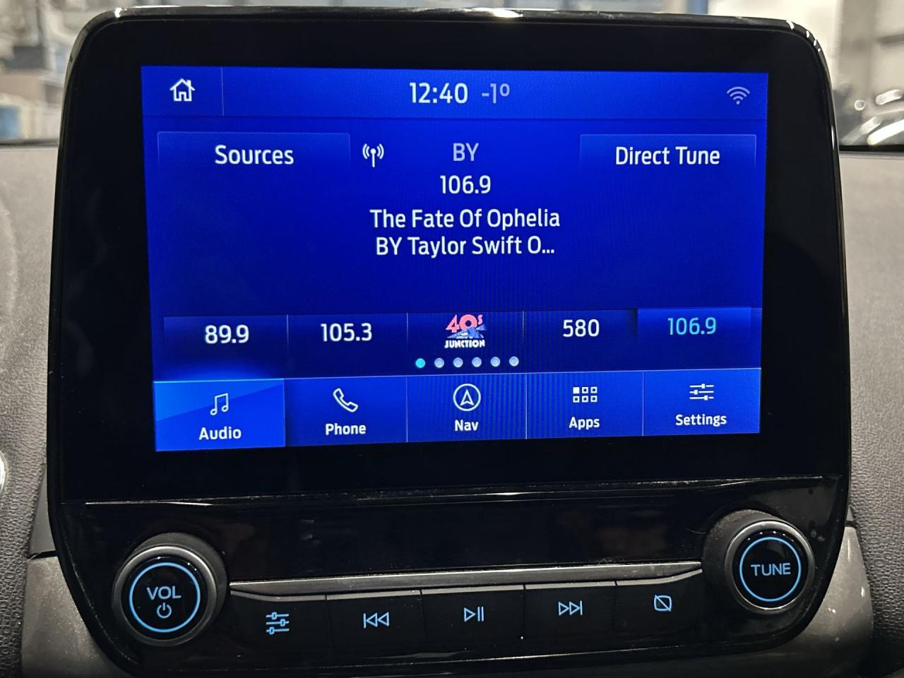 2020 Ford EcoSport SES AWD | HTD LEATHER | SUNROOF | BLIND SPOT | A/C Photo4