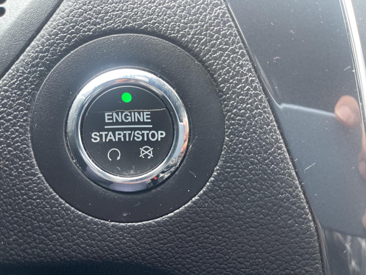 2018 Ford Explorer TRAILER TOW PKG / CAPTAIN SEATING / ADV SAFETY Photo