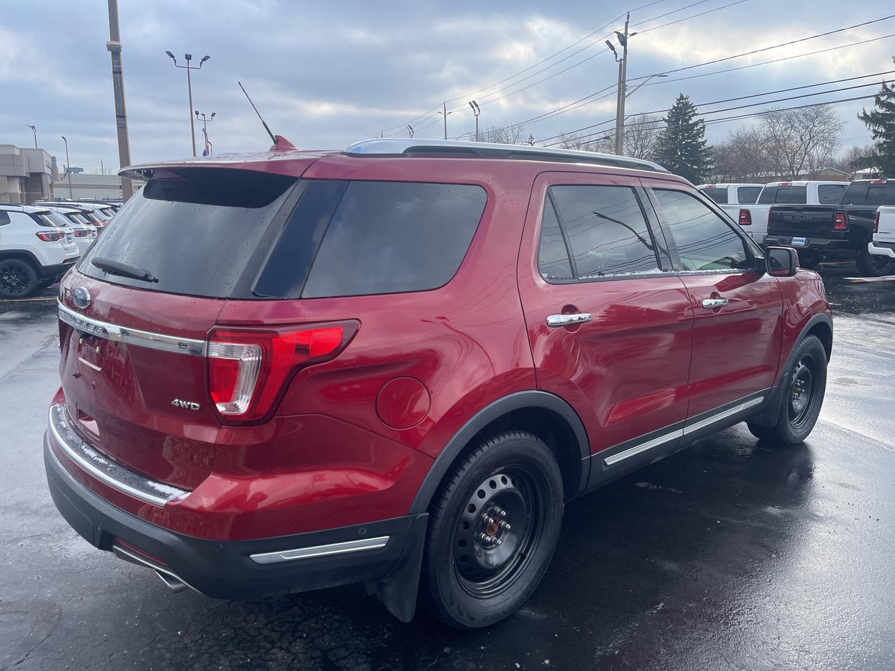 2018 Ford Explorer TRAILER TOW PKG / CAPTAIN SEATING / ADV SAFETY Photo