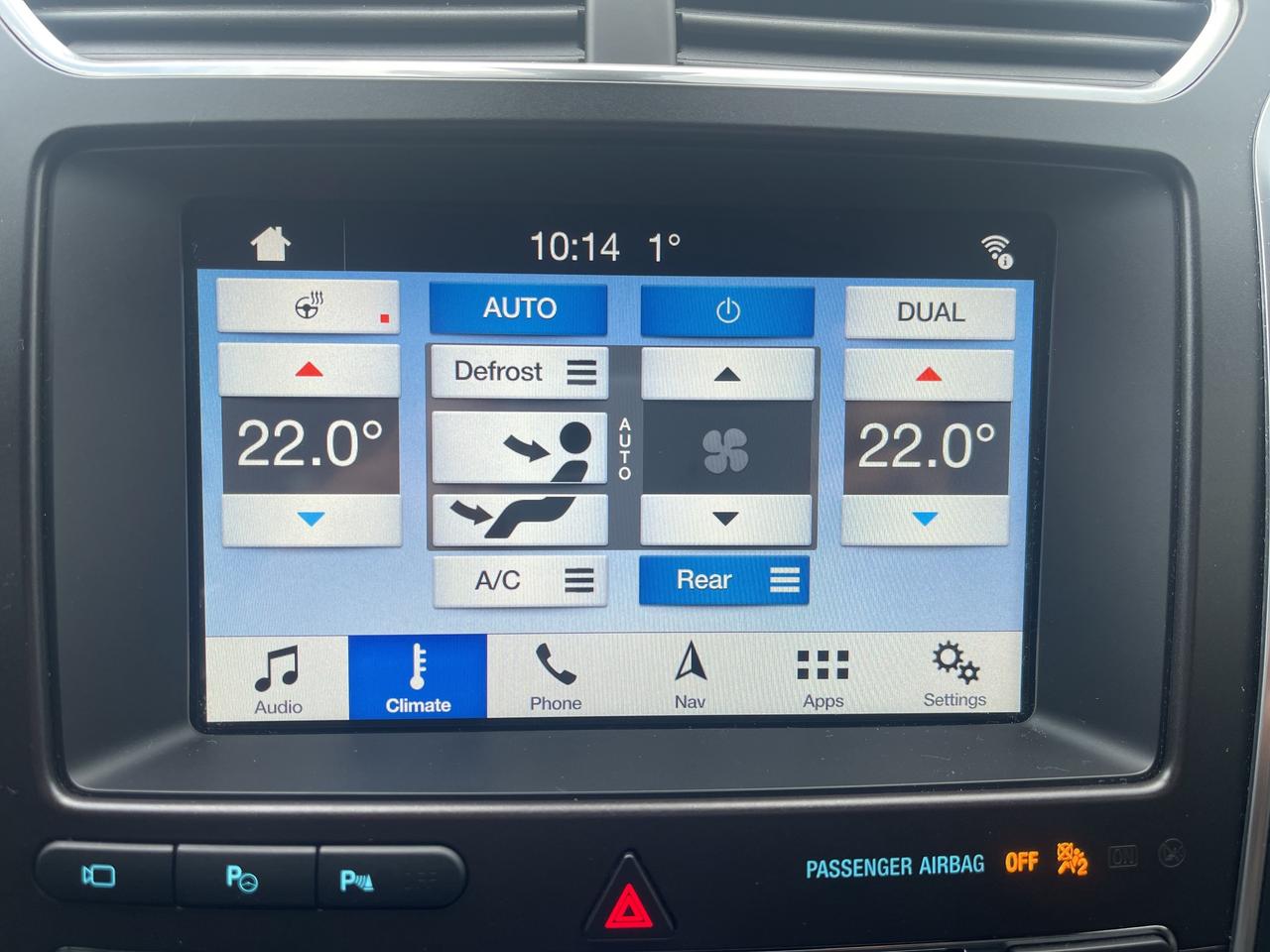 2018 Ford Explorer TRAILER TOW PKG / CAPTAIN SEATING / ADV SAFETY Photo