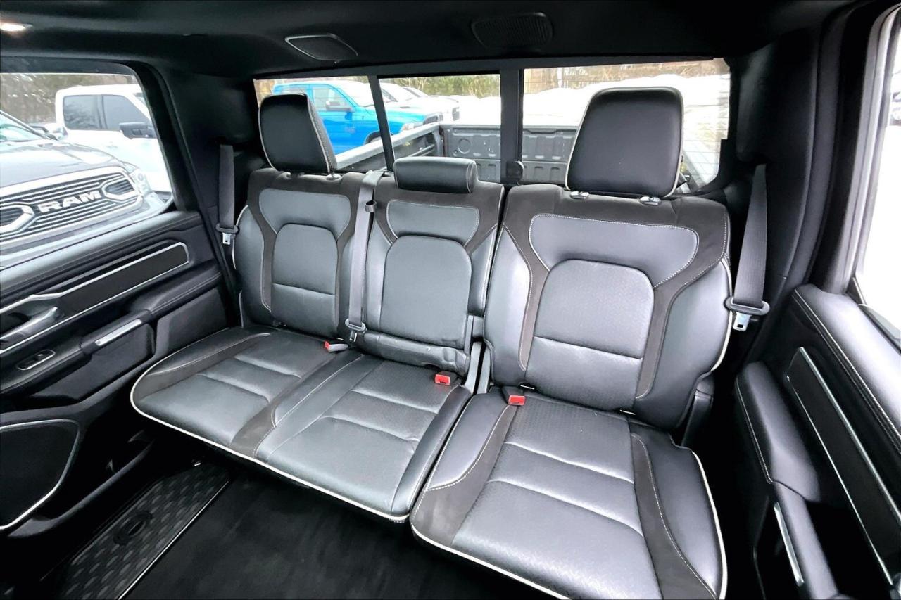 2023 RAM 1500 Laramie Sport | Vented Leather | Panoroof | 4X4 Photo