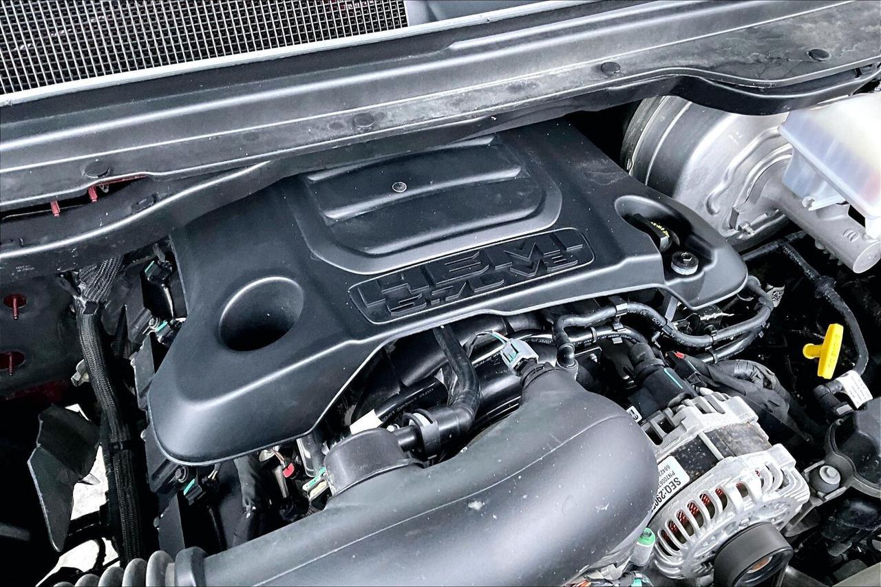 2023 RAM 1500 Laramie Sport | Vented Leather | Panoroof | 4X4 Photo