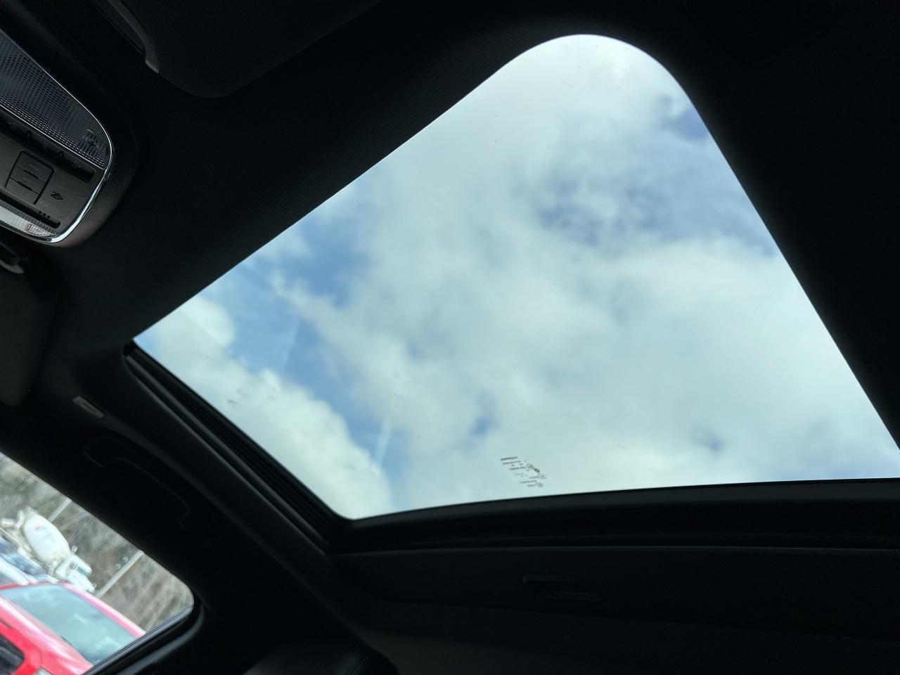 2023 Dodge Charger SXT AWD, LEATHER, SUNROOF, REMOTE START! - Photo #21