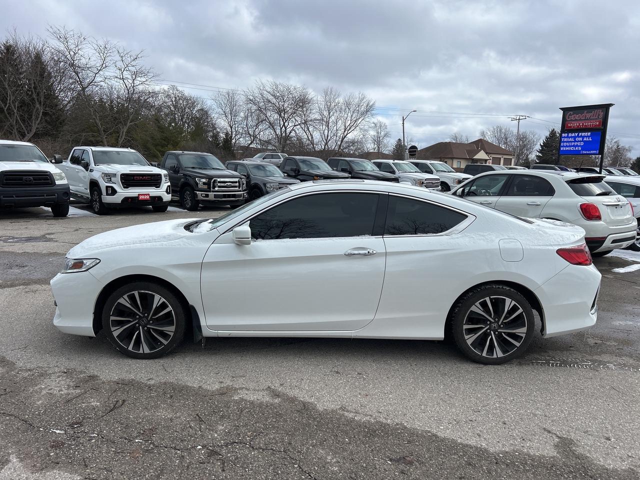 2017 Honda Accord Coupe EX, CLEAN CARFAX, SUNROOF, REMOTE START! - Photo #5