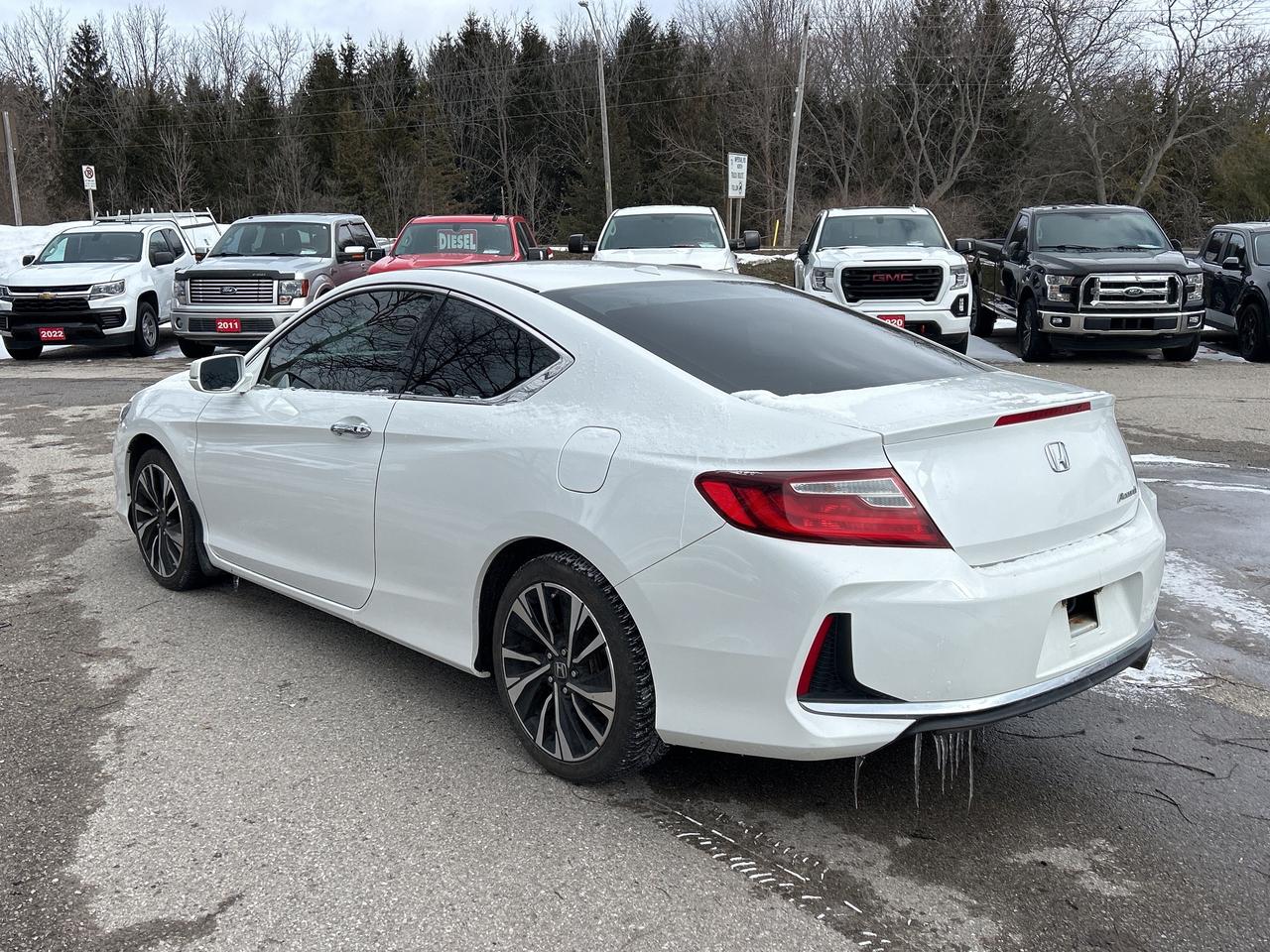 2017 Honda Accord Coupe EX, CLEAN CARFAX, SUNROOF, REMOTE START! - Photo #6